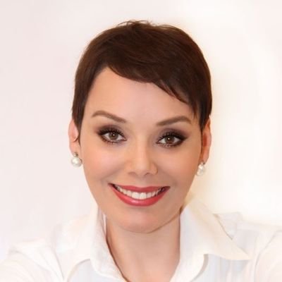 Política, Diplomática. Diputada al Congreso Nacional de la República de Honduras
La esperanza de Honduras es 🇱🇻❤️🇱🇻 PLH JORGE CÁLIX PRESIDENTE