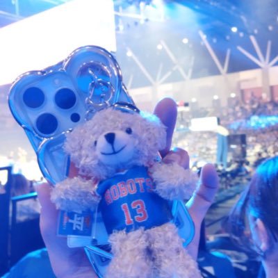 🔰2024.12~新米ロボッツブースター🤖//息子2人いるアラフォー🤫//2010.08👦🏻🎾2012.05👦🏻🏀//GO GO ROBOTS🔥//ロボブーお友達大大大募集中🤖🏀💙#0 #13 #14 結局箱推し//母密かにwithU🌈