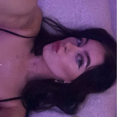 annaewiggins's profile picture. 