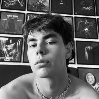 sebastian (@s_eb_ast_ia) 's Twitter Profile