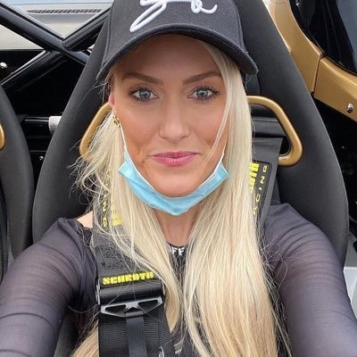 OliverWalk7444's profile picture. Am here to help people that they did not have