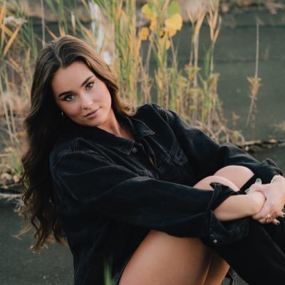 justinerz8's profile picture. 