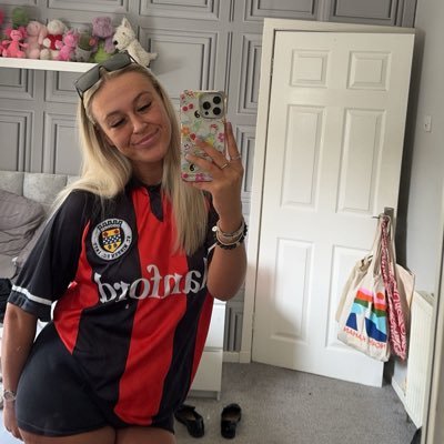 HNC Marketing Student ā Following Saint Mirren ā½ļø