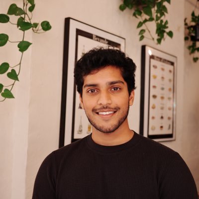 jseles11's profile picture. mle @physicsxai | prev @tesla, stats/cs @UofIllinois