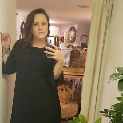 Mãe de 3.
Filha da dona Mônica, a melhor mãe do mundo.
Um perfil de esquerda!
Aqui o amor reina!
❤️❤️❤️❤️❤️❤️
