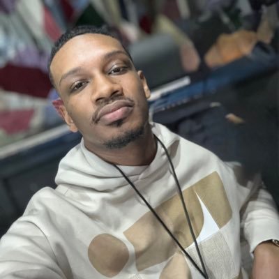 In the process of creating a bigger and better world. Love & happiness 🤞🏾