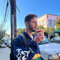 Eli (@ebadgio_) 's Twitter Profile