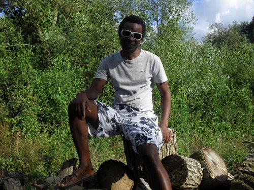 RasCosta1's profile picture. Download my free online marketing at http://t.co/3mwUdisZK9 if you feel like