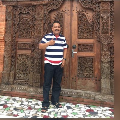 PakModin25's profile picture. 