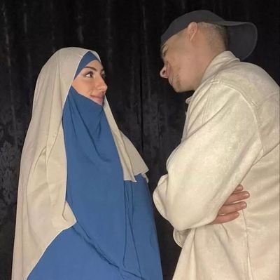 Old 15k followers Account suspended 🥺
I Am Raziya Begum 🧕
Ek Besharam behaya Muslim Aurat 🧕🙈
Like Re-post Comments only
proud to Indian muslim 🧕❤️🇮🇳