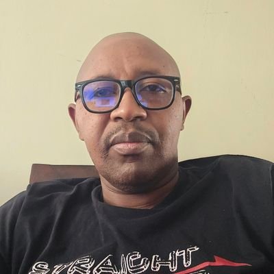 A tech enthusiast, Positive mindset advocate , Loving Father and Wonderful Husband.