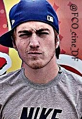 Sá bagaça foi oficializada pelo gordo do Bruno.Seguido pelo Adelino,Brunera e pela @Bandacine to nos corre por esses mino desde 03/01/11 Prazer, Lorrane :3