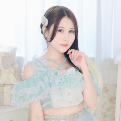 kaede_miyuki_'s profile picture. ArcJewel所属@_jewelgarden_ #ジュエガスプラ 新メンバー🌱 楓美雪(かえで みゆき)🎀スプラのネット弁慶担当🤓現役女子大生✨️アニメとアイドル🤍意外と低身長🐈歌うの大好き🎤 #かえちゃんみて