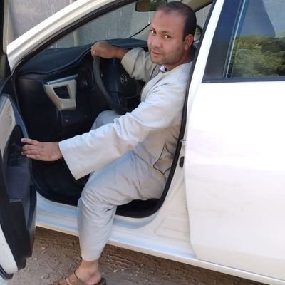 شاب مصري من الصعيد مشروعي استثمار والهدف مليار بدأتها بفكرة ثم بخطوة والخطوة بفضل الله نجحت واشتغلت ومكمل في مشروعي وفكرتي اكون رقم 1 في الصعيد بمشروع امن قومي