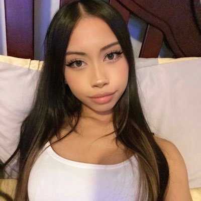 findom | 21 | ur fav 4’8” brat 🩷 $4kaedo