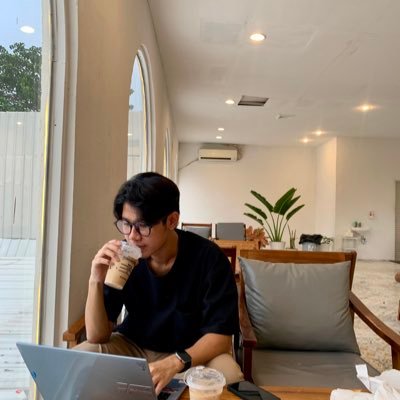 ioimbo's profile picture. 