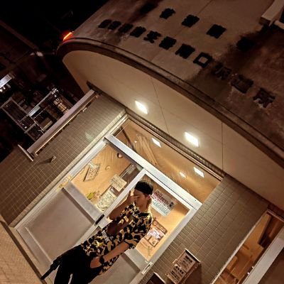 D-Nut’s. Profile