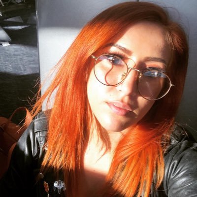 Ericavvy's profile picture. I’m smart, pretty and funny, I love to laugh and I love to rock music, I’m from Houston, if you like what you see you can hit me up..