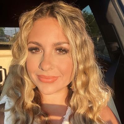 data analyst and a crypto enthusiast/investor