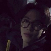 샤 (@yawnzznfolder) 's Twitter Profile