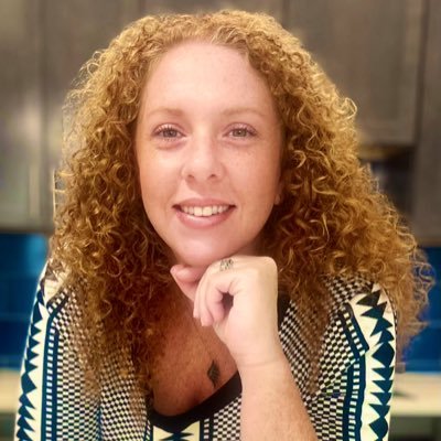 PaigeFarns17's profile picture. I get paid for my signature! #NotaryServices