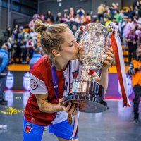 Anita Luján (@lujanada) 's Twitter Profile