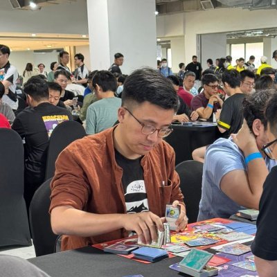🇲🇾Malaysia PTCG player
Cardmania 2025 Championship Top 8
24-25 Premier Ball League MY Top 32
23-24 Malaysia Regional vol 3 Top 8
1x Town league 2nd