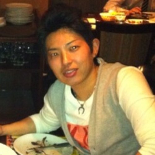 onabedesuga's profile picture. 