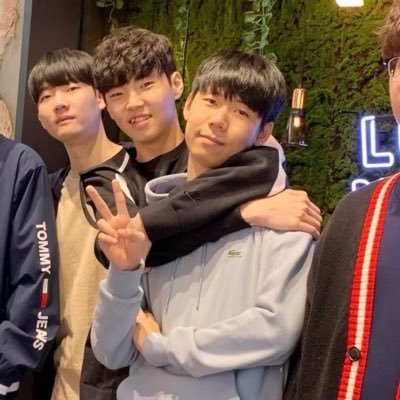 ___yiwkms's profile picture. 