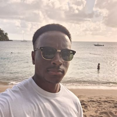 MylesB93's profile picture. 32 | Web Developer 🧑🏾💻 
Gamer 🎮
#CFC ⚽💙