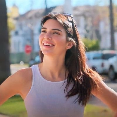 JennerKend37164's profile picture. 