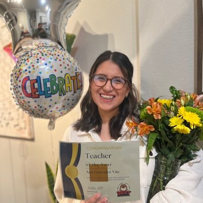 MissAnaGonzalez's profile picture. ESL specialist @Landis Elementary 🦁