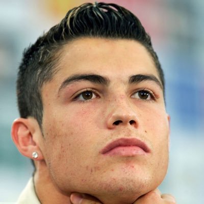 mic65863's profile picture. CR7 🐐 & CFC 💙, football lover,     Hit me up if you need a Twitter VA📥