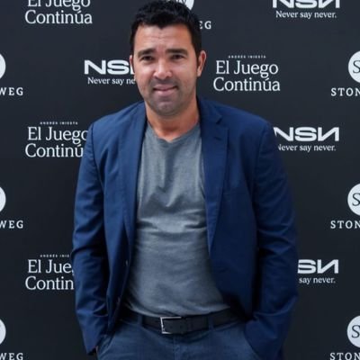 Atleta, marido e pai. E claro, apaixonado por esporte desde criança.
Instagram: deco_official