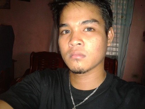 djrhio02's profile picture. 