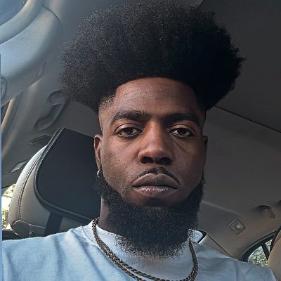 SmokoLoco's profile picture. ..one who speaks and acts truely about his own feelings, thoughts and desires; Hip Hop Artist #ASRS #BloccService #ConnectedCannabisCo #RIPpacman #RIPmeta