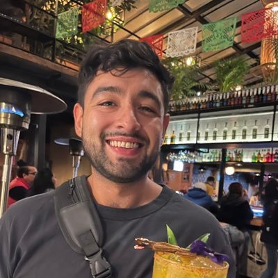 30 / Sports Tweeting and Shitposting / I will never go viral without the blue check mark but that won’t stop me from trying