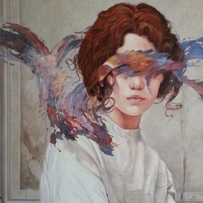 وأظلُّ أَرسِمُ بالخيالِ عوالِمي،
ما حيلةُ المضطَرِّ غيرُ خيالِهِ؟