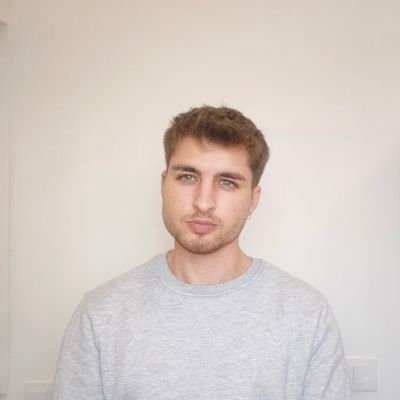 LiskToms's profile picture. THAC en potencia. Dime, Esperanza, ¿tiene ilusiones una monja?  https://t.co/z620bemkpk