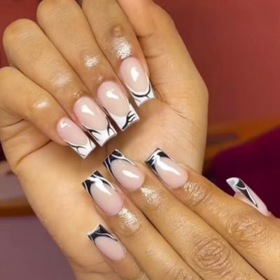 Entrepreneur/Nails&Lash Technician/Perfume Vendor in Lagos. Wholesale and Retail