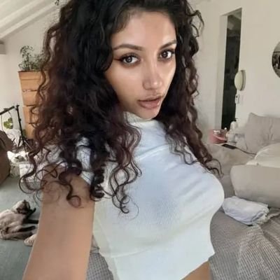 Savannahch22316's profile picture. 