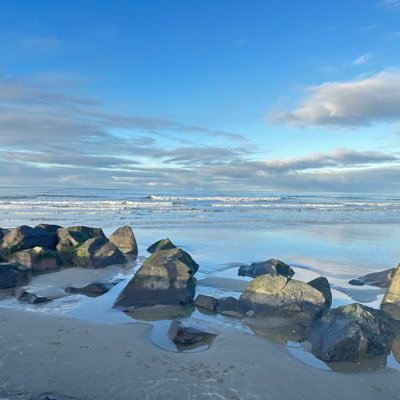 huangzhong2099's profile picture. good people