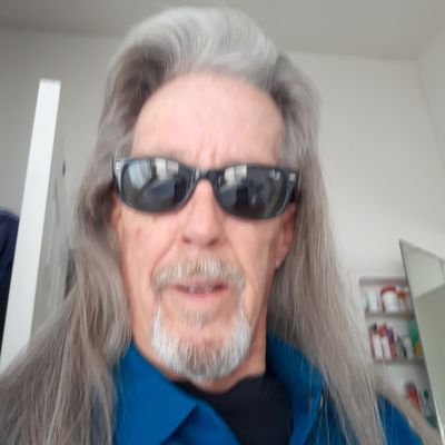 American patriot, constitutional conservative, 1A, 2A no white guilt, Covid is a scam. Untested, unvaxxed, unmasked and unafraid. Crypto scammers 🚫 blocked.