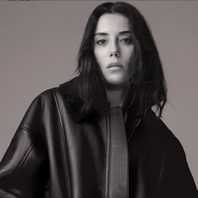 universedere's profile picture. Apaixonada por ela @cansudere