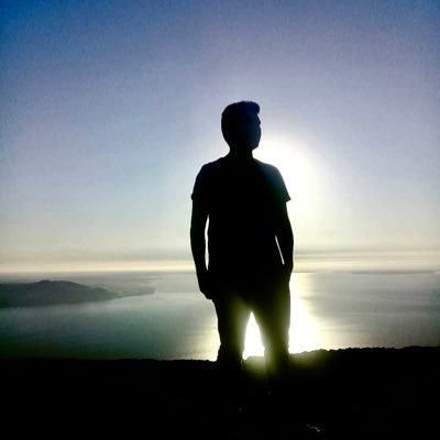 aray94415's profile picture. 