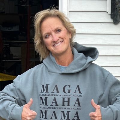 GasperBonnie's profile picture. 