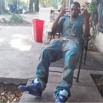 Bentleycoupe242's profile picture. 