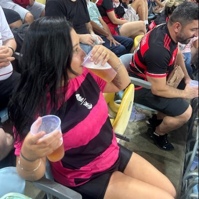 @flamengo @realmadrid ▫ https://t.co/O8RjLUZqgV ♌ O que eu faço é pq eu gosto e eu não nasci pra te agradar // sempre à esquerda ♀️