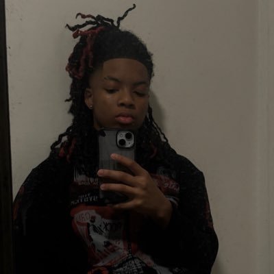 trapshcct's profile picture. jus be on sum me shcct