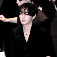 ℜ (@nyanjw_0) 's Twitter Profile